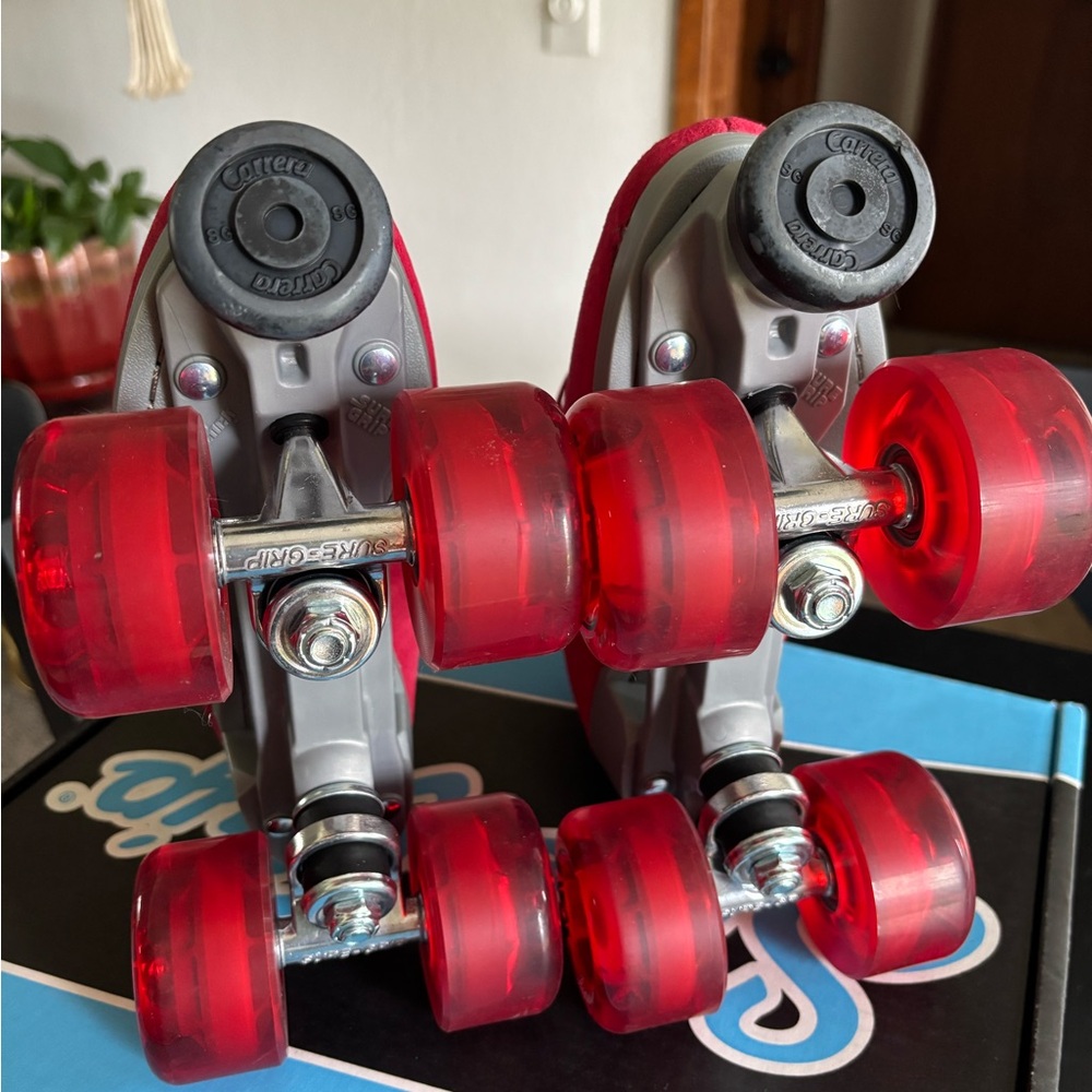 Sure-Grip Boardwalk Roller Skates, Men’s Size 5 Women’s Size 6 - Picture 4 of 6